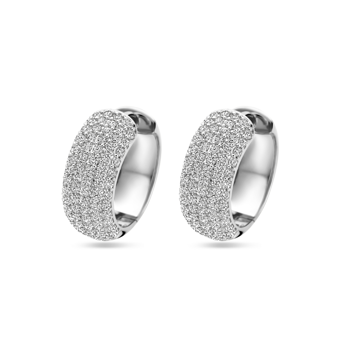 Gerhodineerd 925 zilveren klapoorringen uitgevoerd met zirkonia. De klapoorringen hebben een afmeting van 20.5x8.5.