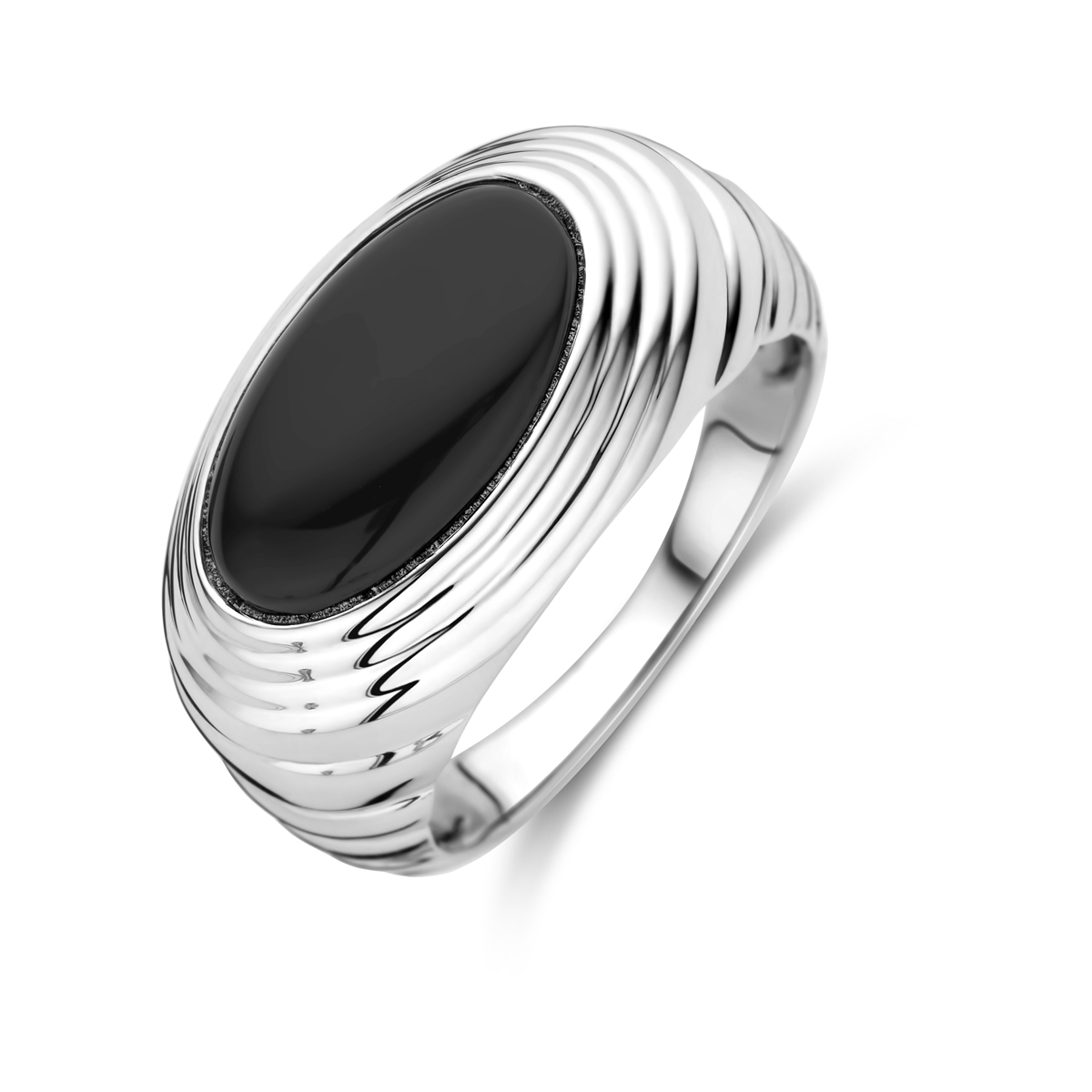 De Zilveren Ring Onyx, heeft een breedte van 12,5 mm. Deze rhodium-plated ring glanst, met een zwarte onyx edelsteen als middelpunt. Perfect te combineren met zowel casual als formele outfits voor een elegante uitstraling. Met ringmaat 54 is het een ideale keuze voor verfijnde smaak.