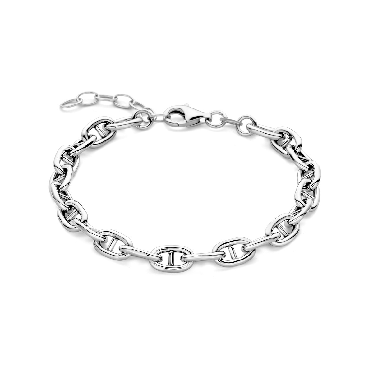 Gerhodineerd 925 zilveren armband uitgevoerd met een karabijnsluiting. De armband heeft een draaglengte van 16cm met 3cm extensie. De schakelbreedte is 6mm.