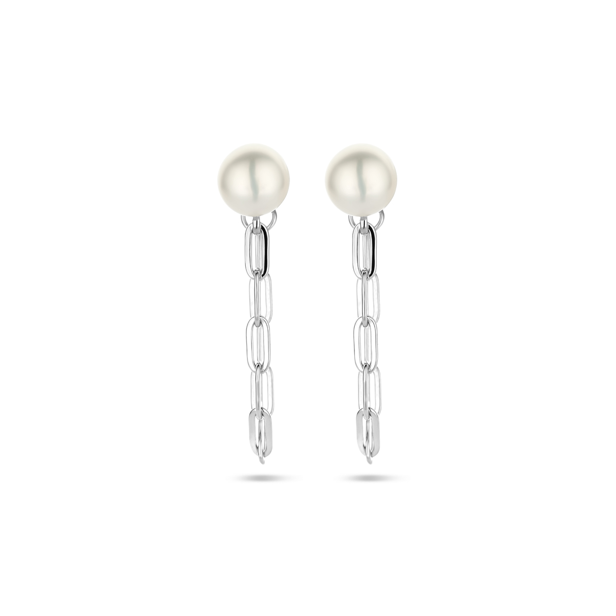 Gerhodineerd 925 zilveren oorknoppen uitgevoerd met parel. De parel heeft een diameter van 6.5mm. De totale lengte is 29mm. De schakelbreedte is 2.2mm.