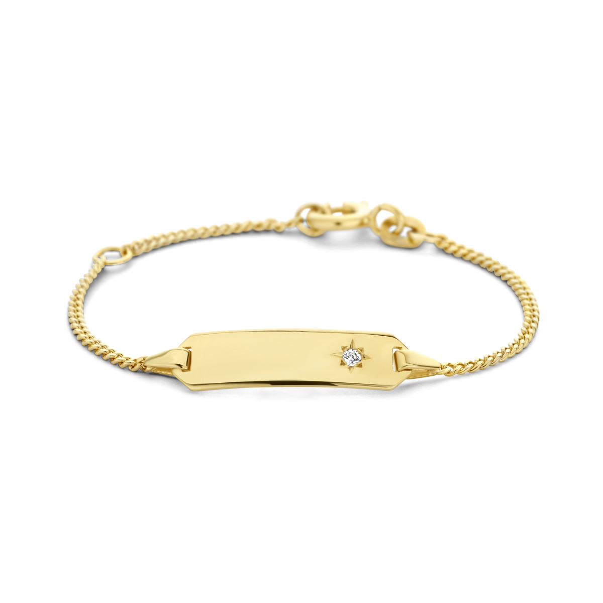 Beschrijving: Geelgouden graveerarmband met zirkonia. De lengte van de armband bedraagt 9cm met 2cm extensie. 
Uniekenummer serie: 27290
Verpakt per: 1
Doelgroep: kinderen
Breedte: 20 mm
Kortste lengte: 9 mm
Langste lengte: 11 mm
Hoogte: 5.4 mm
Zetting: solitaire