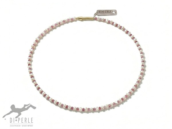 Productinformatie "SWZP Toermalijnketting Staal VG 45 cm"
Parelkleur:	wit
Soorten parels:	Zoetwater gekweekte parels
Legering:	925/VG
Lengte:	45 cm
Steen:	Toermalijn