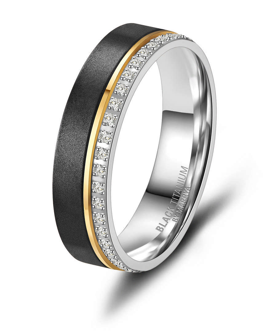 Deze zwarte titaniumring, modelnummer D-BT-2-57, is een stijlvolle accessoire van het type "Jewel" in de categorie "Ring." Met een maat van 57 is het de perfecte aanvulling op elke outfit. Draag het als een statement-stuk op een casual dag of combineer met andere sieraden voor een chique uitstraling. Perfect voor dagelijks gebruik.