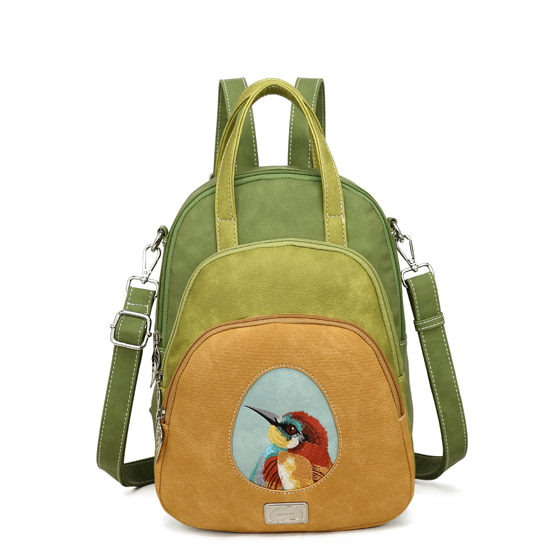 Hand-/schoudertas / rugzak
H33 x B24 x D12 cm
100% vegan & eerlijk geproduceerd
Geborduurde Baby Blue Tit op de voorkant
Meerdere vakken met ritssluiting aan de voor- en achterkant
Verstelbare en afneembare banden