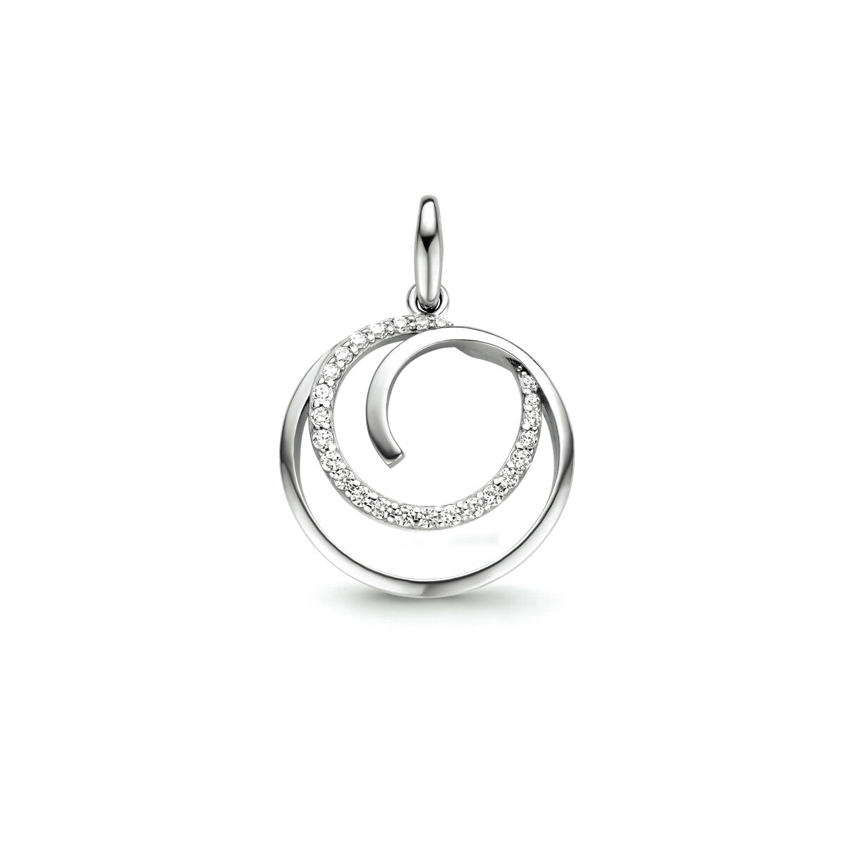 Gerhodineerd 925 zilveren hanger uitgevoerd met een schitterende zirkonia rij. De hanger heeft een totale hoogte van 2.6cm en een breedte van 8.3mm.