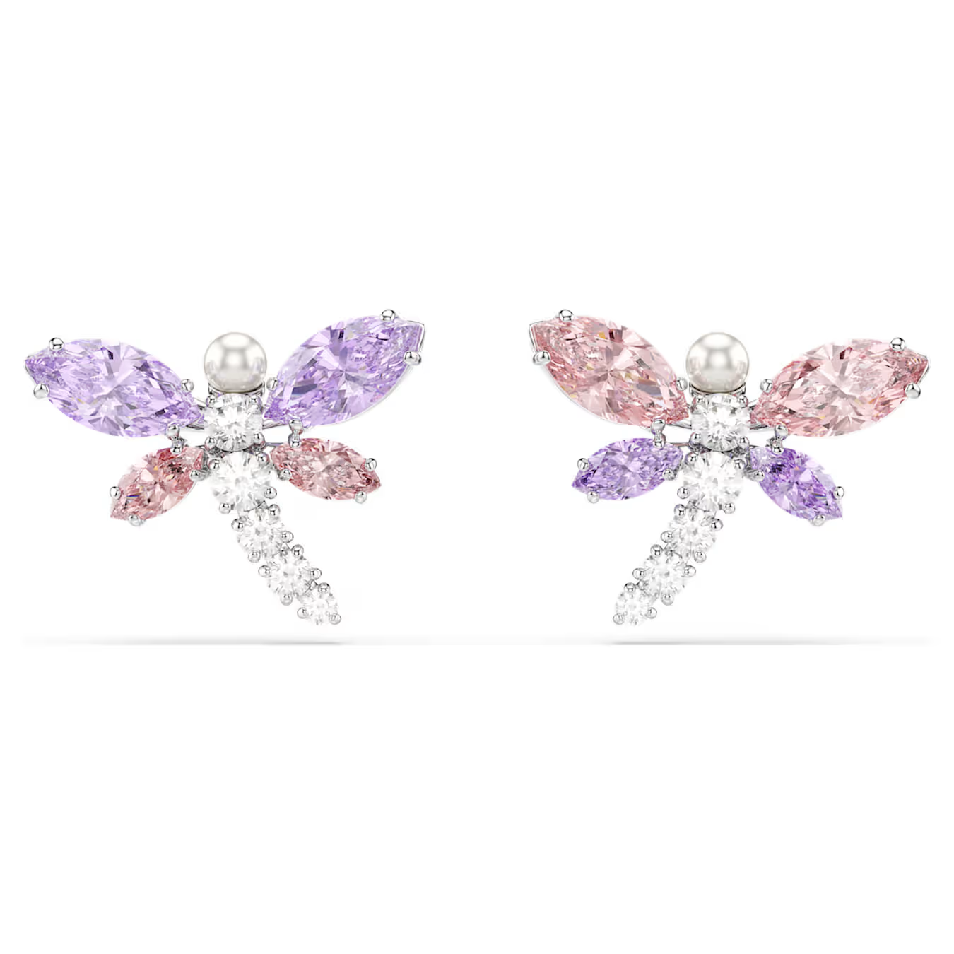 Uit de sprookjesachtige tuin van Swarovski komen deze oorstekers, een eerbetoon aan de transformerende kracht van de libelle. Elke oorsteker met rhodium toplaag is bezet met een pav&eacute; van heldere Swarovski Zirkonia en heeft een enkele Swarovski Crystal Pearl bij de kop. Voor pastelkleurige vreugde onthullen de vleugels van de libelle roze en paarse tinten. Een expressieve keuze die gemakkelijk te combineren is met andere stukken uit dezelfde libelle-lijn.

Artikelnr.: 5737371
Collectie:  Ariana Grande x Swarovski
Formaat: 1.4 x 1.8 cm
Materiaal:  Kristallen, Rodium-verguld, Cubic zirconia
Kleur:  Meerkleurig
Gewicht (individueel product):  1.6 g