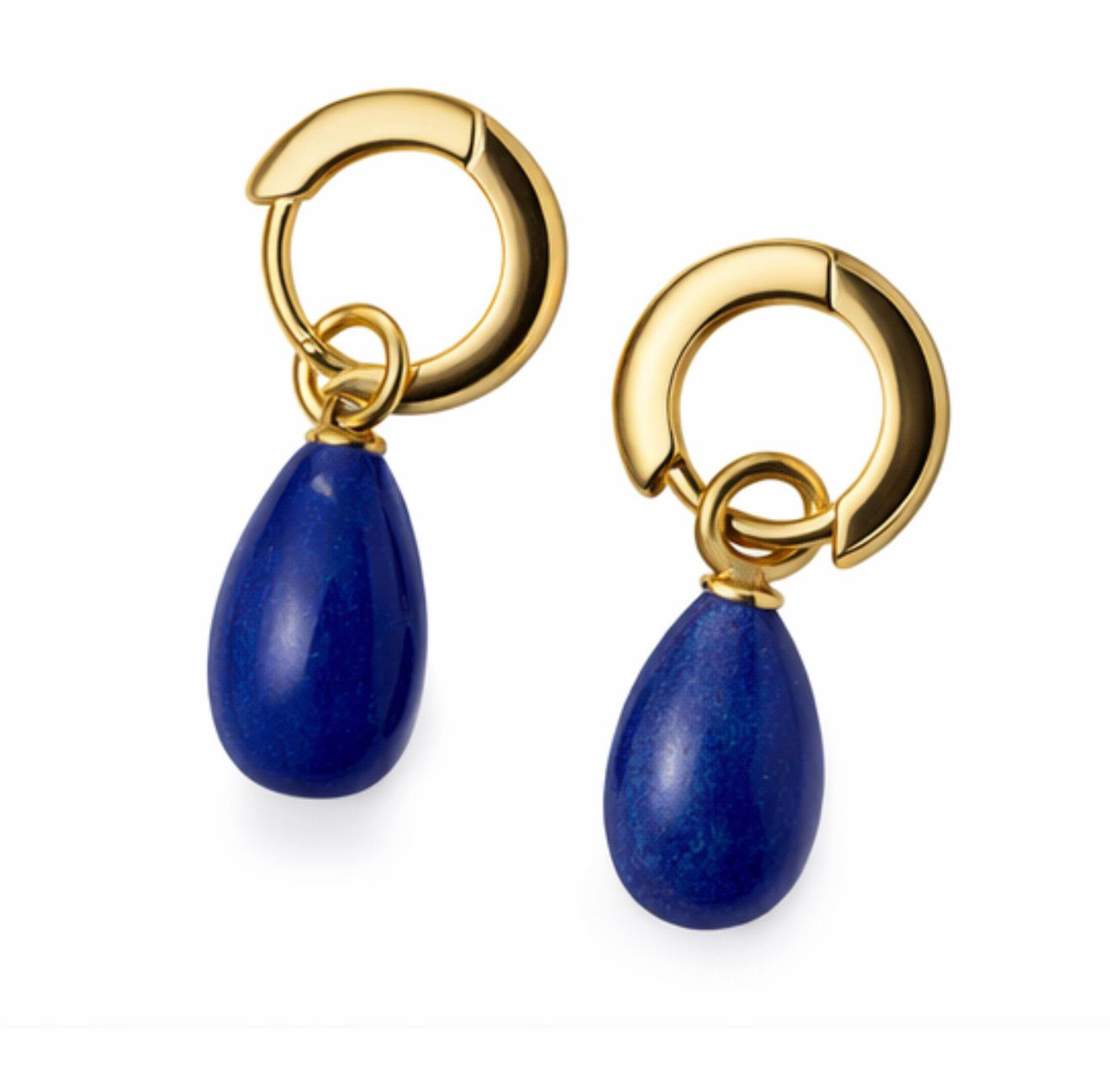 De Mini creolen go, lapis AA met modelnummer E-25-66956-GO zijn elegante oorbellen met een prachtige lapis lazuli edelsteen. Ze behoren tot de categorie JEWEL en zijn specifiek HOOP_EARRINGS. Deze creolen voegen een verfijnde touch toe aan elke outfit, perfect voor zowel dagelijkse als speciale gelegenheden. Combineer ze met een eenvoudige halsketting voor een modieuze look.