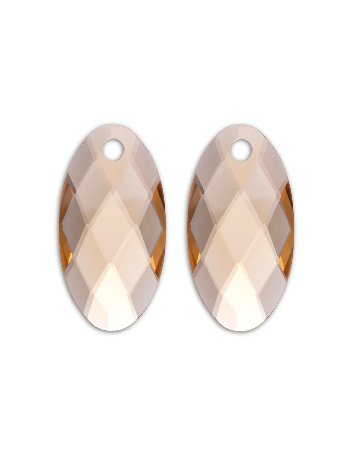 Oorbel Edelstenen Large Leaf Light Gold Citrine Quartz. De steen staat volledig in de spotlight, terwijl de bladvorm een zacht kader geeft dat meebeweegt met elke stap. Draag de oorbellen solo voor minimalistische helderheid, of bouw gelaagdheid met subtiele studs en fijne hoops voor extra diepte zonder volume. De citrienkleurige gloed werkt moeiteloos met zilver en goud en brengt warmte in neutrale outfits. Bij denim ontstaat een speelse balans, bij zwart een chic contrast dat nooit schreeuwerig wordt. Het lichte draaggevoel blijft comfortabel van ochtend tot avond. Laat de zonnige tint subtiel terugkeren in een delicate hanger of ring voor een harmonieuze set die seizoen na seizoen fris en stralend blijft.