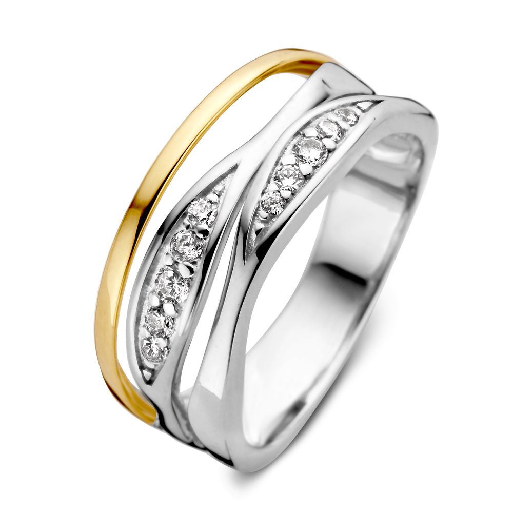 De Excellent Jewelry Ring zilver/goud zirkonia is een stijlvolle ring van 14krt goud en zilver. Het heeft een zirkonia edelsteen met een witte kleur. Deze ring perfect voor dagelijks gebruik. Draag het als een subtiel, verfijnd accessoire voor elke gelegenheid.