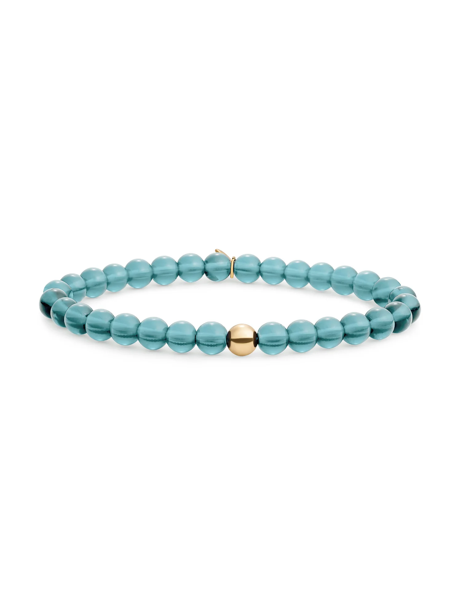 Saturn Armband Large Turquoise Quartz. Dit ontwerp viert kleur en ritme in een royale, maar lichte compositie. Turquoise quartz vangt het licht levendig, terwijl afgeronde elementen een speels tempo neerzetten. Draag de armband solo om de frisse tint centraal te houden, of bouw een armparty met texturen voor gelaagde diepte. De tint harmoniseert met linnen, zijde en denim, en maakt winterse knitwear lichter. De afwerking voelt glad op de huid en de sluiting is betrouwbaar, zodat je zorgeloos van ochtend tot avond draagt. Laat de turquoisekleur terugkeren in oorbellen of een hanger voor een samenhangende set die je stijl stralend onderstreept. Een tijdloos, persoonlijk sieraad dat seizoen na seizoen een zonnige noot toevoegt.