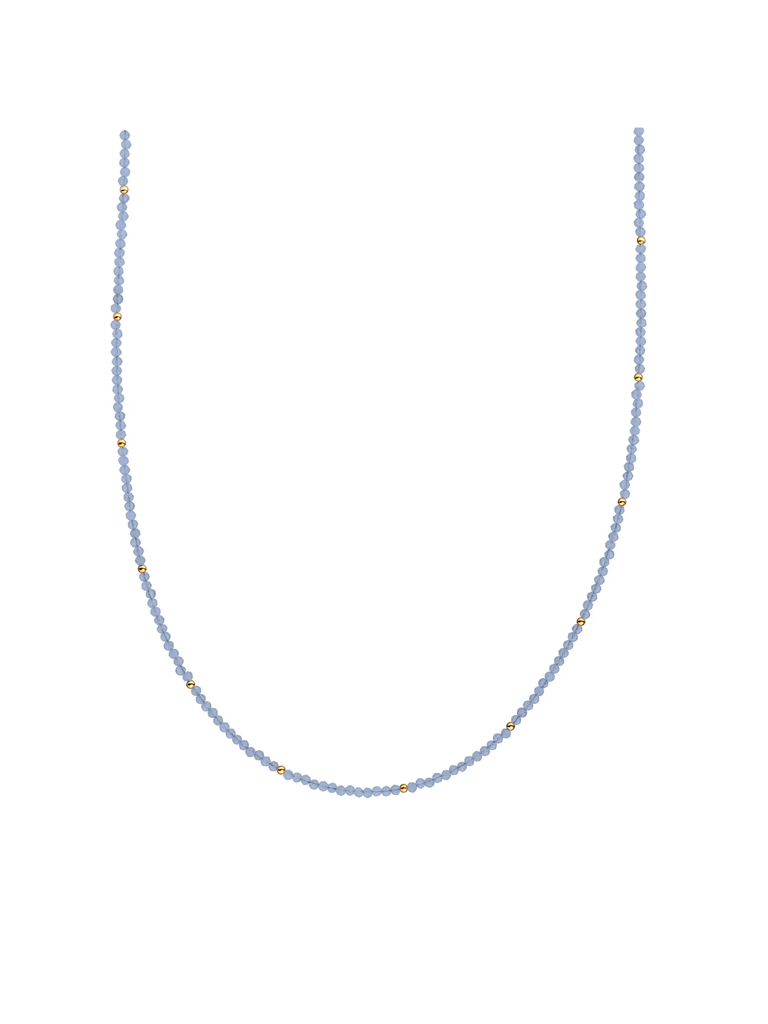 Kralen Ketting 2mm Milky Blue Jade 42cm +2cm. Deze ketting combineert subtiele kleur met draaggemak. De 2 mm kralen laten Milky Blue Jade helder spreken, terwijl de verstelbare lengte het eenvoudig maakt om de juiste positie te vinden bij diverse halslijnen. Draag solo voor een serene glans die niet overheerst, of bouw een gelaagde set met schakels en een kleine pendant voor extra dimensie. De koele nuance verfrist wit, grijs en denim en vormt een mooi contrast met warm camel of cr&egrave;me. De gladde afwerking voelt prettig op de huid en blijft comfortabel, ook tijdens lange dagen. Voor een harmonieuze look laat je de melkblauwe tint terugkomen in kleine studs of een ring. Zo verbind je de kleur subtiel zonder de eenvoud te verliezen. Een tijdloze keuze die moeiteloos meebeweegt van kantoor naar diner en weekend. Deze ketting wordt snel een vaste favoriet, juist door de rustige glans, de lichte constructie en de veelzijdigheid in combinaties door het seizoen heen.