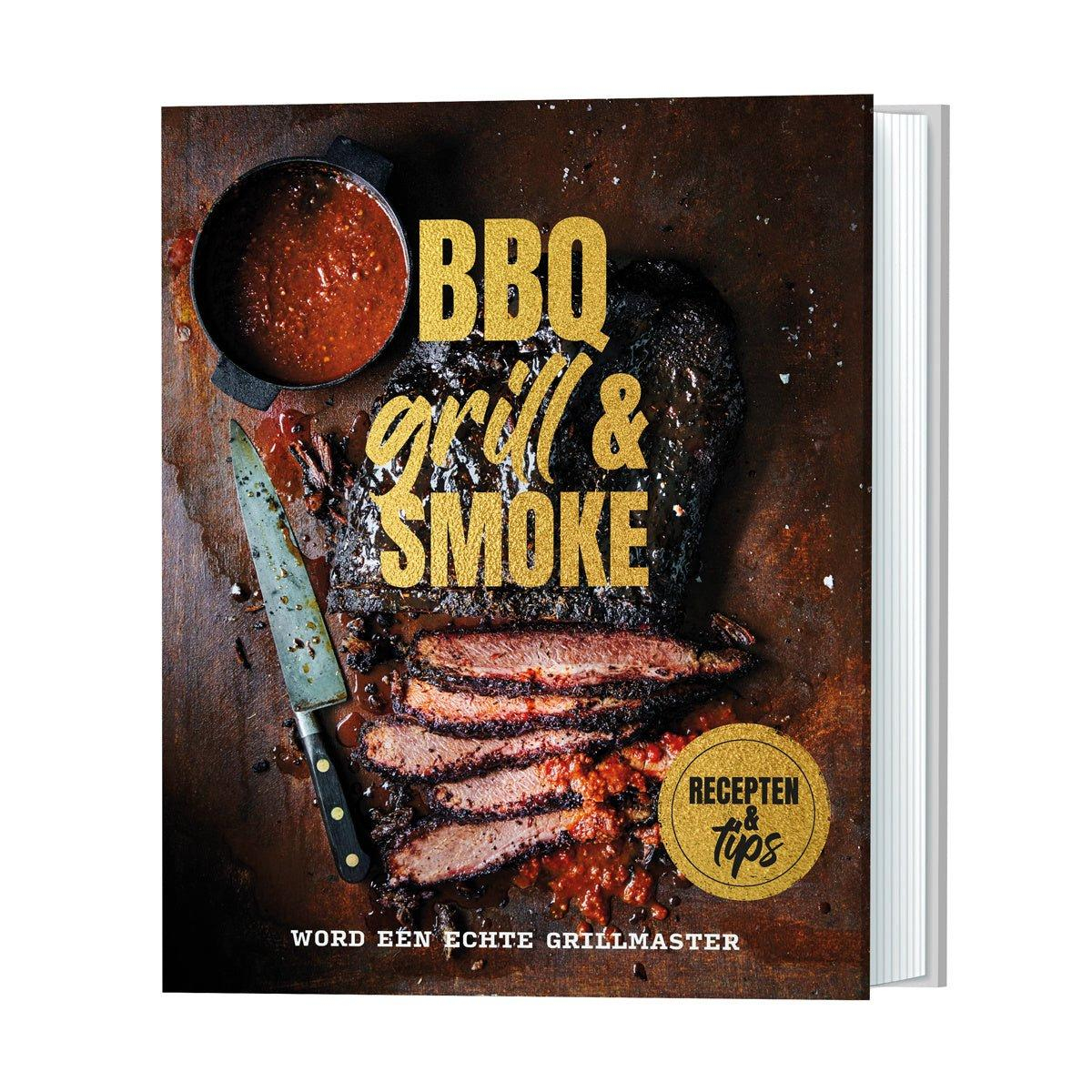 Dit luxe barbecueboek bestaat uit drie delen: vuur, grill en rook. Alle recepten in 'vuur' zijn gericht op de subtiele rokerige zweem die je kunt cre&euml;ren door houtskool te gebruiken. In het volgende deel 'grill' komen de karakteristieke grillstrepen en de daarbij behorende barbecuesmaak aan bod en het boek sluit af met 'rook', waarbij houtsnippers of andere smaakmakers worden toegevoegd om een nieuwe complexiteit aan gerecht mee te geven. Een prachtige uitgave met goudfolie op het omslag.