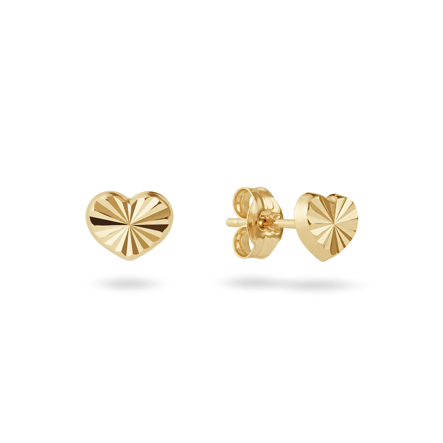 De Stellenbosch studs brengen een zachte, sierlijke twist in je collectie. Het reli&euml;f van vloeiende, organische lijnen geven deze 14 karaat hartvormige oorbellen een warm en speels karakter.
Stijlvol, tijdloos en makkelijk te combineren.

Cape Town Chronicles
Ontdek Cape Town Chronicles, een 14 karaat gouden sieradencollectie die de ruige schoonheid en warme energie van Kaapstad tot leven brengt. Van de imposante Tafelberg tot het iconische Lion&rsquo;s Head, van de speelse pingu&iuml;ns op Boulders Beach tot het indrukwekkende Kaap de Goede Hoop. Elke plek heeft mij ge&iuml;nspireerd bij het ontwerpen van deze unieke collectie.

Het merk
Jackie is h&eacute;t 14 karaat gouden on trend sieradenmerk. De collecties zijn ge&iuml;nspireerd op de reizen die ik maak, van stedentrips tot exotische oorden. Elk gouden sieraad is helemaal van nu, handgemaakt door Europese goudsmeden en vervaardigd van overwegend gerecycled goud met echte edelstenen en zoetwaterparels. Elke collectie is dan ook met veel liefde en passie samengesteld. Mijn Jackie sieraden zijn de perfecte finishing touch voor iedere outfit!

Specificaties
- Studs
- Materiaal: 14 Karaat - Geelgoud - 585
- Hart
- 6mm