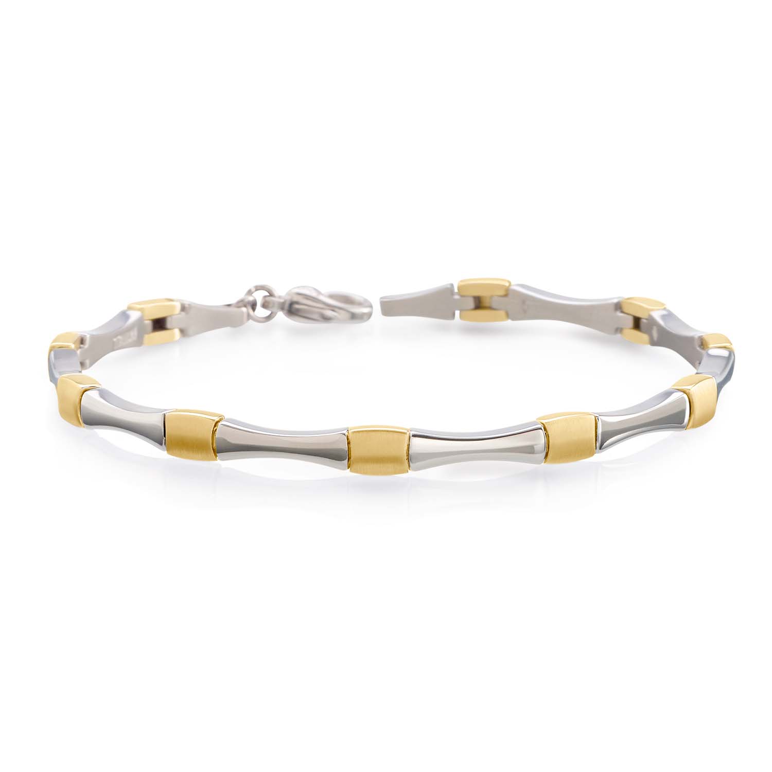 Boccia Titanium 03037-04
Deze prachtige damesarmband van Boccia Titanium is bicolor en deels gematteerd en deels glanzend. De armband is 20cm lang. Combineer de armband met andere sieraden van Boccia Titanium voor een complete look.

HET MERK
Boccia Titanium is het titanium merk van Nederland, dat zijn oorsprong in Duitsland vindt en is opgericht in het jaar 1992. Ontwikkeld door internationale ontwerpers. Alle titanium componenten van de BOCCIA TITANIUM collectie zijn gemaakt van 99,7% puur titanium; het bijzondere materiaal. Het is licht in gewicht, neemt de temperatuur van de huid aan en is zeer huidvriendelijk. Bovendien is het corrosie- en temperatuurbestendig.

SPECIFICATIES
- Puur titanium
- Klapsluiting
- Gematteerd met glanzende accenten
- 20cm