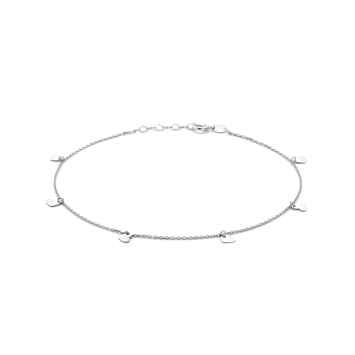 Gerhodineerd 925 zilveren enkelbandje uitgevoerd met hartjes. Het enkelbandje heeft een draaglengte van 24cm met een extensie van 2cm. De hartjes hebben een afmeting van 5.5x4.5mm. De schakelbreedte is 1.0mm.