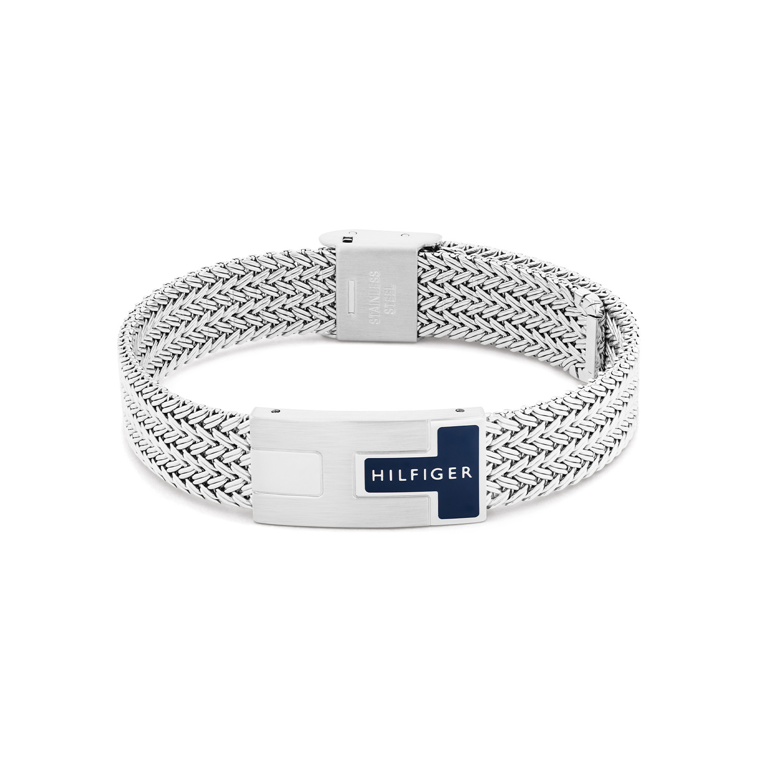 Ga voor een moderne en stijlvolle look met deze Tommy Hilfiger stalen mesh armband. Het verfijnde mesh-design geeft de armband een elegante, maar toch stoere uitstraling. Gemaakt van hoogwaardig roestvrij staal voor een duurzame en comfortabele pasvorm. Het subtiele Tommy Hilfiger-logo voegt een herkenbare, luxe touch toe en maakt deze verstelbare armband perfect voor dagelijks gebruik. Mooi te combineren met zowel casual als nette outfits. Een sieraad dat elke outfit compleet maakt.

Het merk:
Tommy Hilfiger is wereldwijd &eacute;&eacute;n van de grootste designer lifestyle merken en is internationaal bekend om haar classic American cool stijl. De sieraden zijn voor dames en heren met een eigen stijl, die niet bang zijn om dit aan de wereld te laten zien.

Specificaties:
- Heren armband
- Materiaal: Staal
- Lengte 19cm verstelbaar
- Ideaal als cadeau of voor jezelf