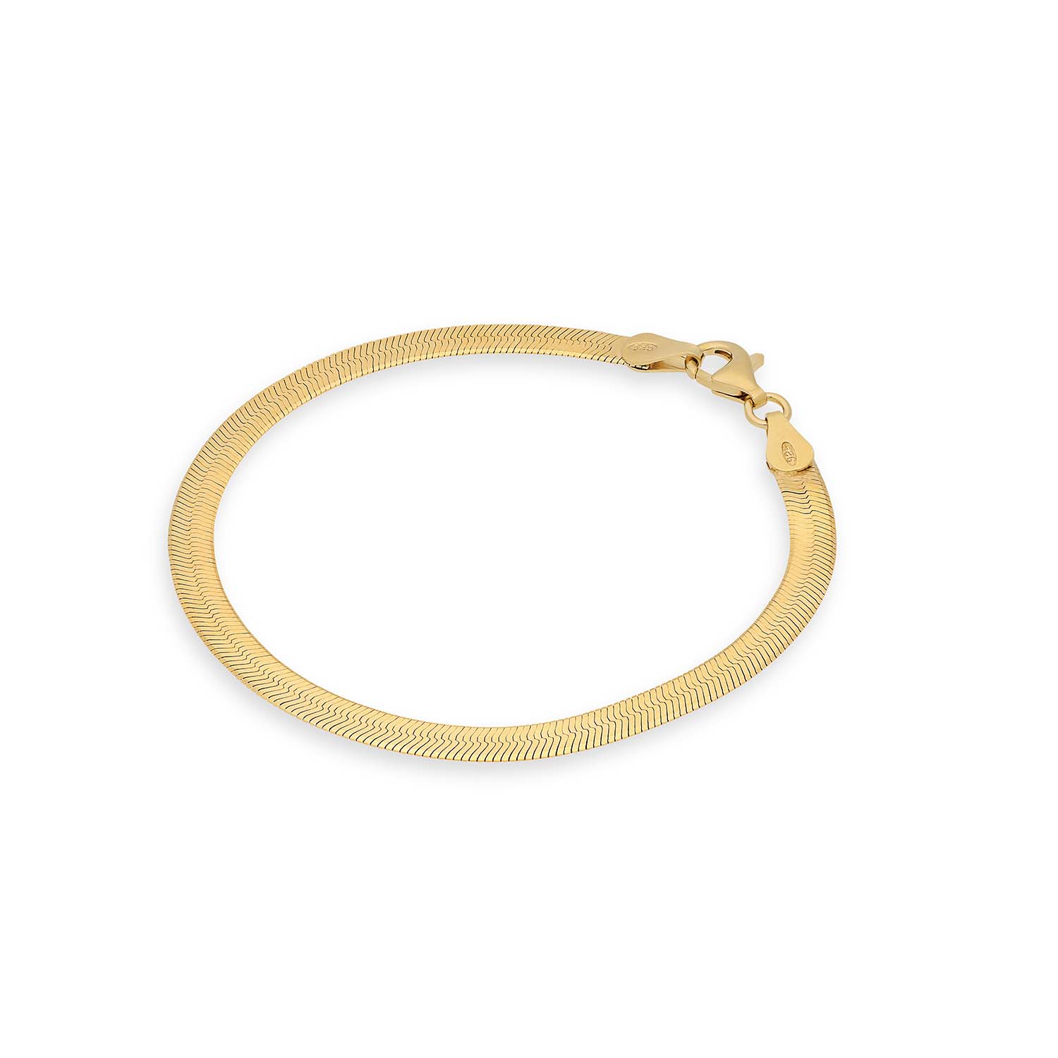 Deze armband van Glow is mooi in combinatie met het bijpassende collier! De armband is gemaakt van 925 sterling zilver en heeft een gourmet schakel van 4,5mm breed. Een prachtig cadeau, maar natuurlijk ook geweldig om zelf te dragen.

GLOW
Benadruk jouw stijl met de verfijnde sieraden van GLOW en laat je inspireren door de uitgebreide collectie 14 karaats gouden sieraden van de hoogste Europese kwaliteit. Ontworpen om elke dag te dragen. Naast tijdloze ontwerpen bestaat de collectie ook uit hippe sieraden; zoals minimalistische gouden collieren en grafische oorknopjes. Wil je een beetje extra stralen? Kies dan voor flonkerende zirkonia of ga voor luxe met onze geraffineerde diamanten sieraden.
  
  Specificaties
  - 104.8394.19
  - Armband
  - 925 sterling zilver met vergulde laag
  - Lengte: 19cm