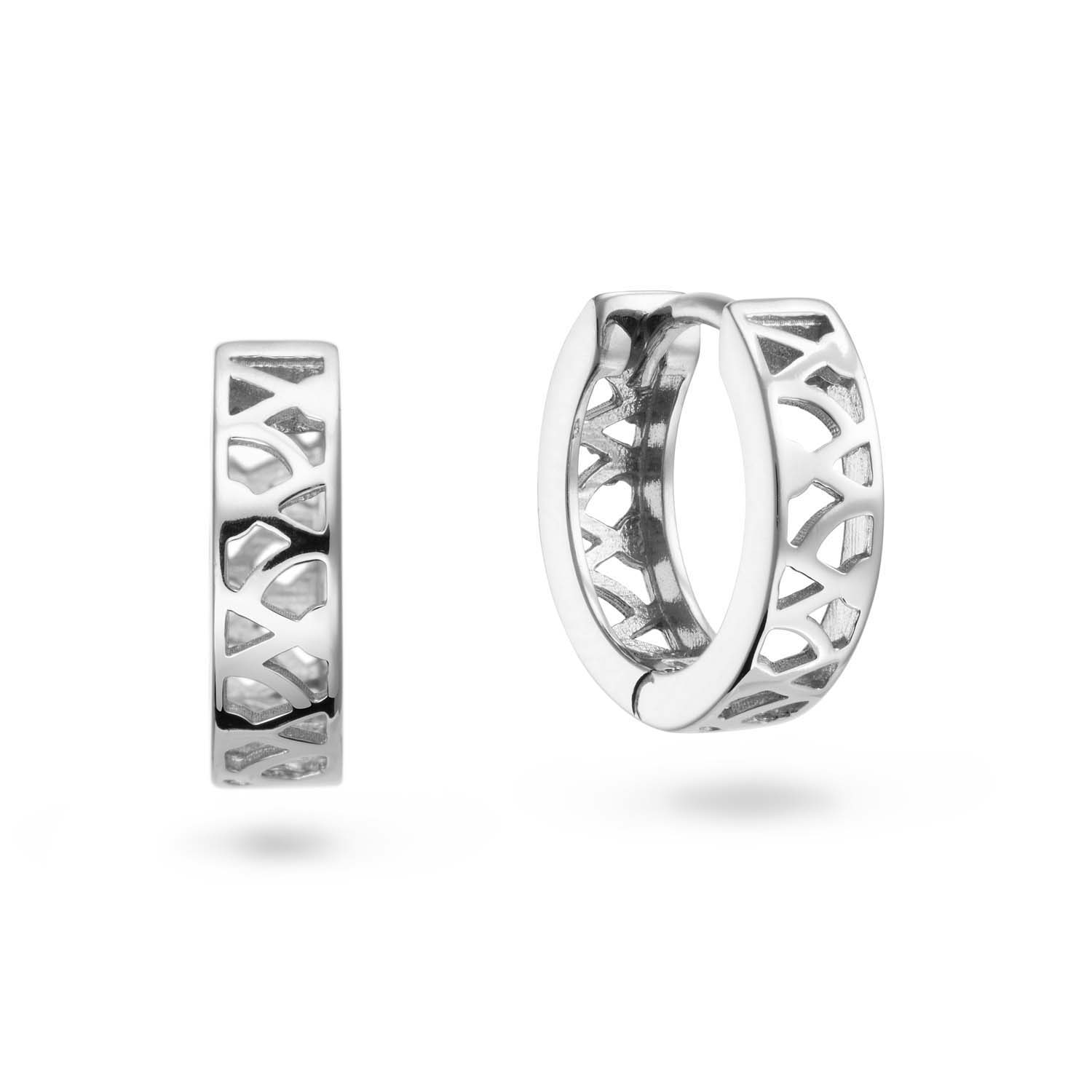 Dit zijn damesoorsieraden van het merk GLOW uit de serie Premium Hoops Silver