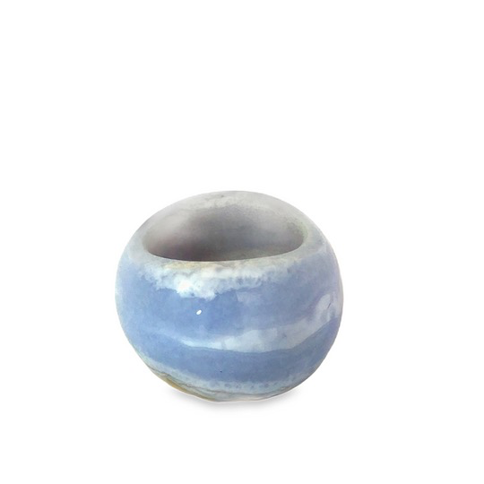 Ring Chalcedon gestreift mit Naturrand . Keine Gr&ouml;&szlig;enanpassung m&ouml;glich.