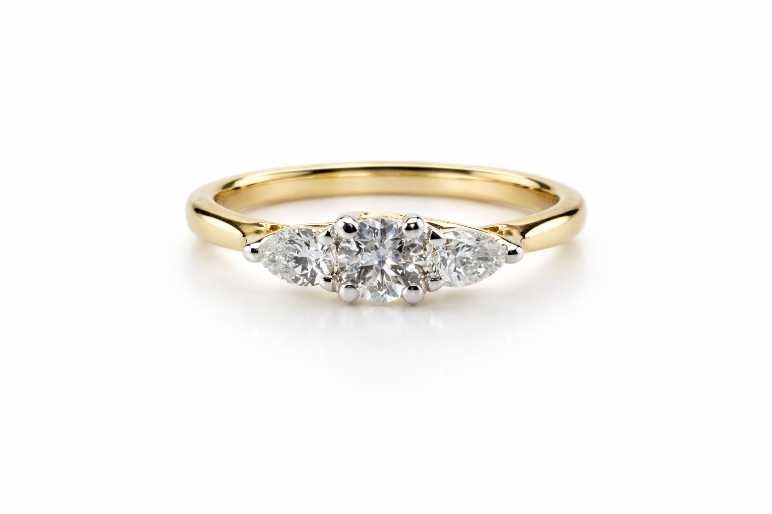 Ring geel goud 18kt met natuurlijke diamanten 