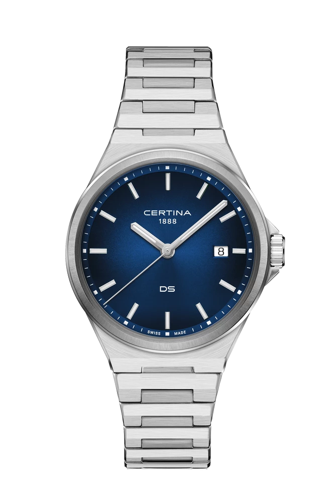 De Certina DS-7, modelnummer C0434101104100, heeft een saffierglas, een zilverkleurige roestvrijstalen kast en band, en een analoge wijzerplaat met streepindexen. Het horloge is waterdicht tot 10 ATM en heeft een quartz uurwerk met Zwitserse nauwkeurigheid. De stijlvolle blauwe wijzerplaat maakt het perfect voor dagelijks gebruik en formele gelegenheden. Voorkeur dragen: als polshorloge.