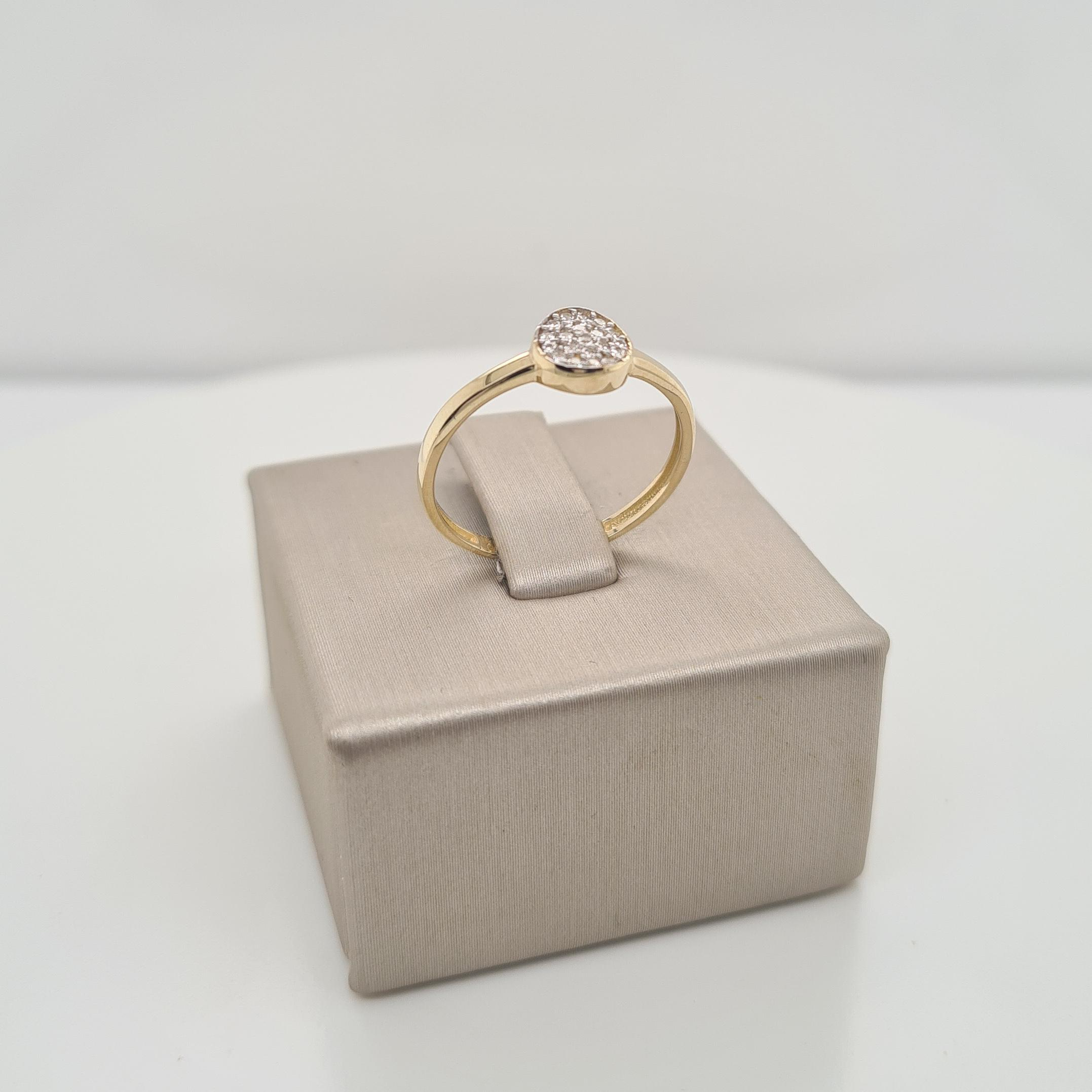 14krt gouden ring met zirkonia