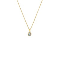 De Antoinette-KE-AH Topas-blau-cz, modelnummer 87620126-V45, is een verfijnde halsketting van een onbekend merk. Gemaakt van 925 sterling zilver en goudkleurig, straalt deze halsketting elegantie uit. Perfect voor zowel formele als informele gelegenheden, draagt u deze ketting het beste als accentstuk bij een eenvoudige outfit om de schitterende topaas te laten opvallen.