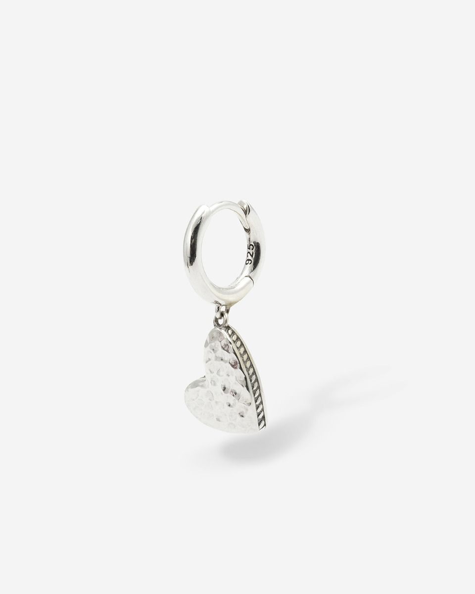 002J039160100 916 one Heart Hoop Silver single piece