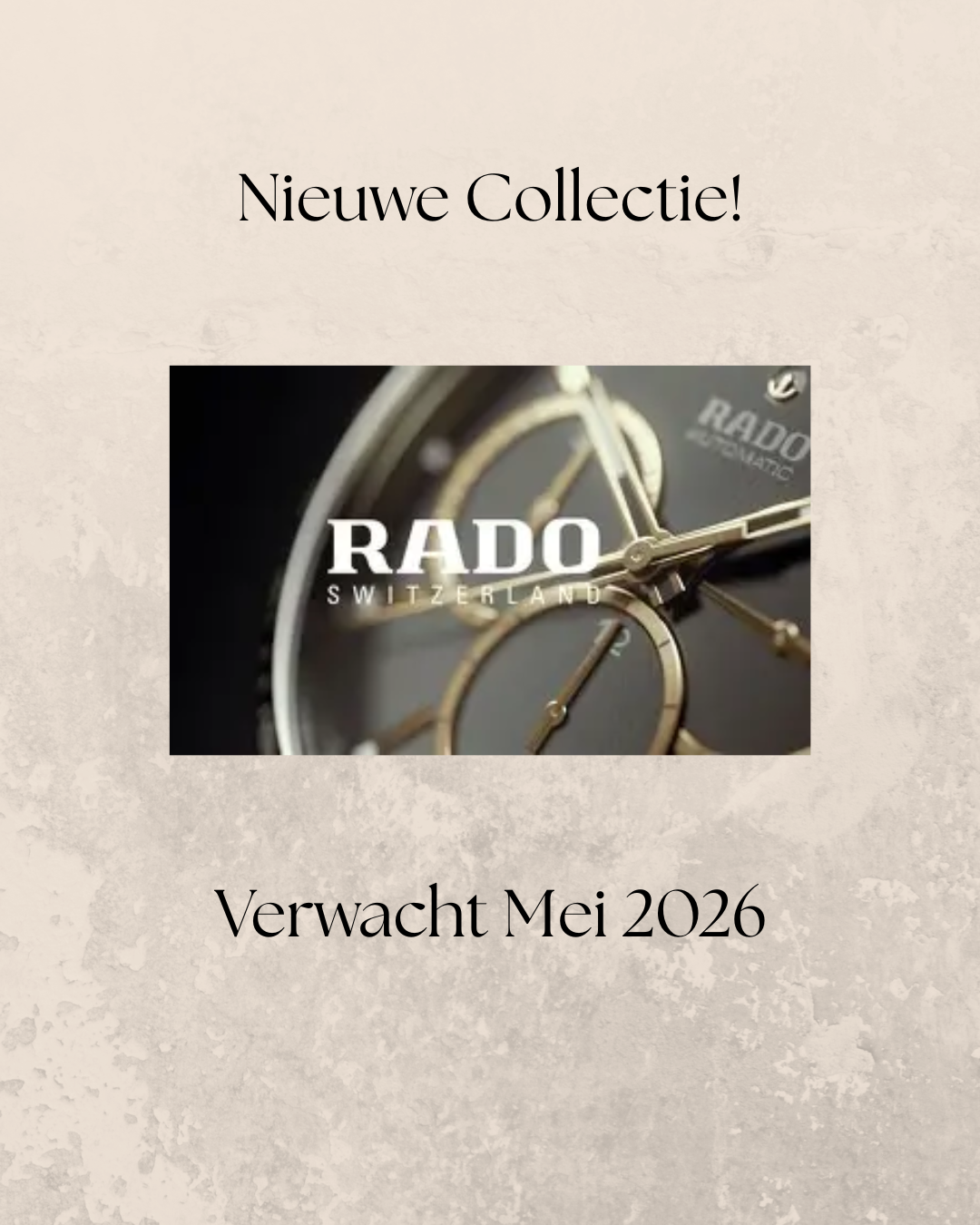 De Rado Captain Cook R32223313 is een elegante horloge van 39mm met een groene analoge wijzerplaat en zilverkleurige stalen band. Het horloge heeft een automatische Zwitserse beweging, sapphieren glas en datumfunctie. Draag het dagelijks of bij speciale gelegenheden voor een klassieke, stijlvolle uitstraling. Waterbestendig tot niveau 3, nikkelvrij en anti-allergisch.