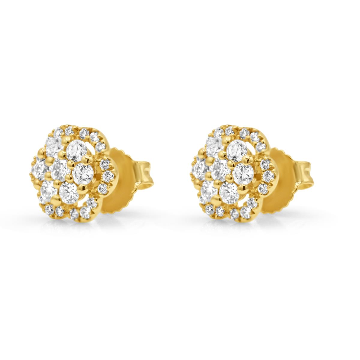 Stralende geelgouden oorstekers in de vorm van een bloem met briljanten 0.29ct