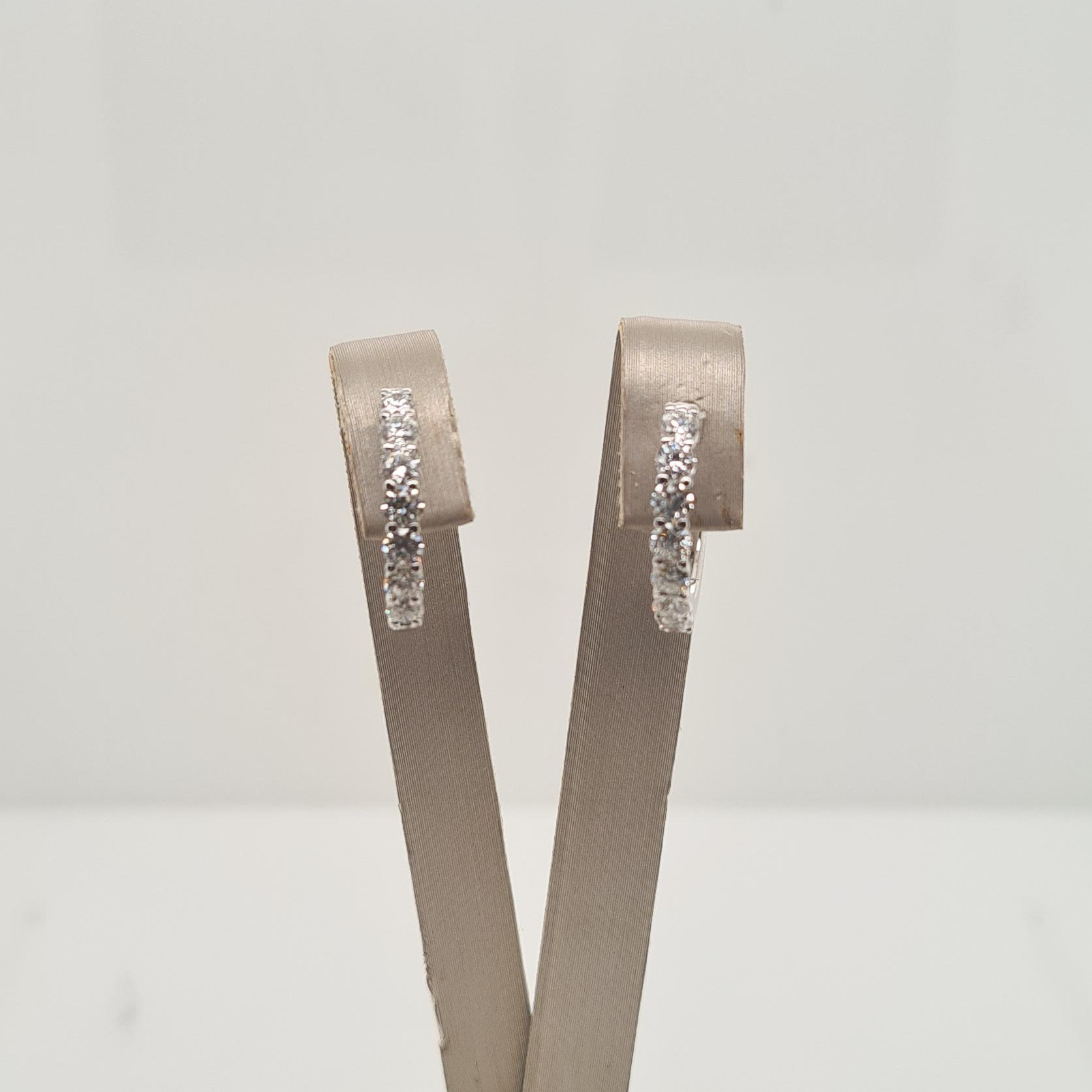 14krt gouden oorsieraden met diamant