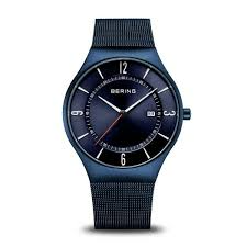 Bering herenhorloge, blauwe milanese band, blauwe kast en wijzerplaat, datum