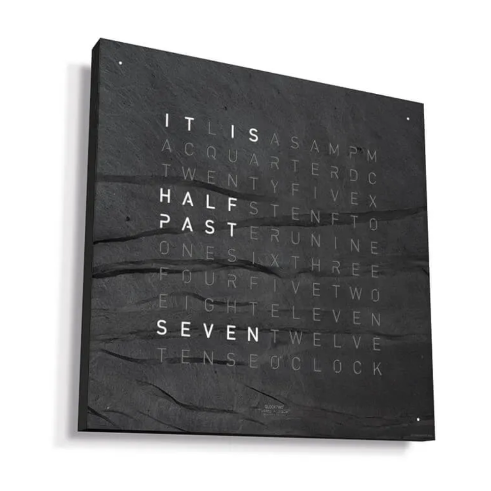 Qlocktwo Earth 45, Metamorphite 45cmx45cm

De Qlocktwo Earth 45 Metamorphite is een exclusieve designklok die de tijd in woorden toont, met een unieke frontplaat van miljoenen jaren oud gesteente&mdash;een perfecte mix van natuur en technologie.
