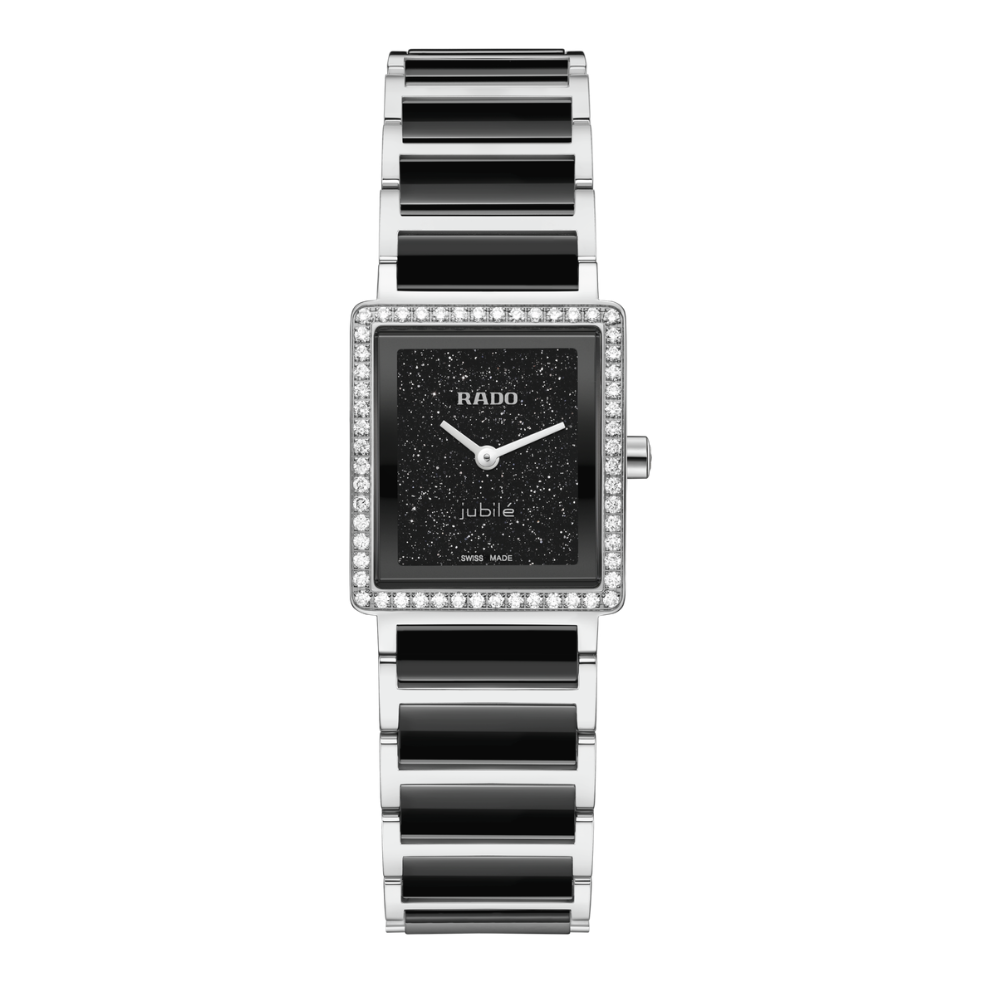 De Rado R20249152 is een stijlvol dameshorloge met een slank design, zwarte wijzerplaat en diamanten accenten. Dankzij high-tech keramiek, saffierglas en een betrouwbaar quartz uurwerk combineert het luxe met dagelijks draagcomfort.