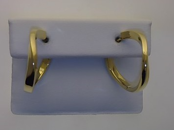 Das Produkt "Paar Creolen Silber / GP" mit der Modellnummer 88/199663 zeichnet sich durch elegantes Design und hochwertige Materialien aus. Diese Ohrringe sind in Silber oder mit Goldbeschichtung erh&auml;ltlich. Perfekt f&uuml;r formelle Anl&auml;sse oder um einem Alltagsoutfit Glanz zu verleihen. Kombinieren Sie sie mit einer hochgesteckten Frisur, um ihre Sch&ouml;nheit voll zur Geltung zu bringen.
