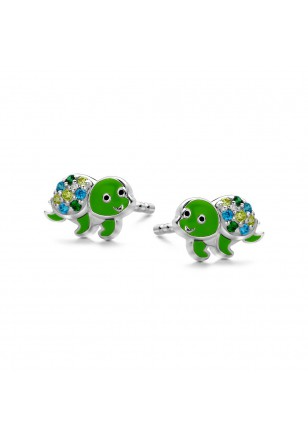 De Orage Kids Oorstekers Schildpad K3165, modelnummer O/4408/A, zijn prachtige kinderstud oorbellen. Gemaakt van 925 sterling zilver en nikkelvrij, zijn ze veilig en stijlvol. De zilverkleurige schildpadontwerpen zijn ideaal voor dagelijks gebruik of speciale gelegenheden. Combineer ze met een zilveren ketting voor een schattige, samenhangende look. Perfect voor kinderen die van verfijnde eenvoud houden.