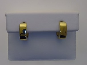 Das Produkt "Paar Creolen Silber GP" (Modellnummer: 507/198667) verf&uuml;gt &uuml;ber stilvolle Creolen in Silberoptik. Diese modischen Hoop-Ohrringe sind perfekt f&uuml;r jeden Anlass, sei es im B&uuml;ro oder bei einem Abendessen. Tragen Sie sie mit hochgestecktem Haar oder einem lockeren Dutt, um den eleganten Look zu betonen.