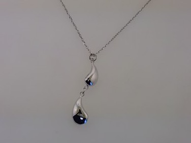 Produktmerkmale: Kette und Anh&auml;nger aus Silber, L&auml;nge 45 cm, Modellnummer 395/197435/45, Kategorie: Schmuck, Schmucktyp: Halskette. Diese elegante Silberkette verleiht jedem Outfit einen Hauch von Eleganz. Am besten &uuml;ber einem schlichten Oberteil oder Kleid getragen, um den Anh&auml;nger hervorzuheben. Perfekt f&uuml;r besondere Anl&auml;sse oder den t&auml;glichen Gebrauch.