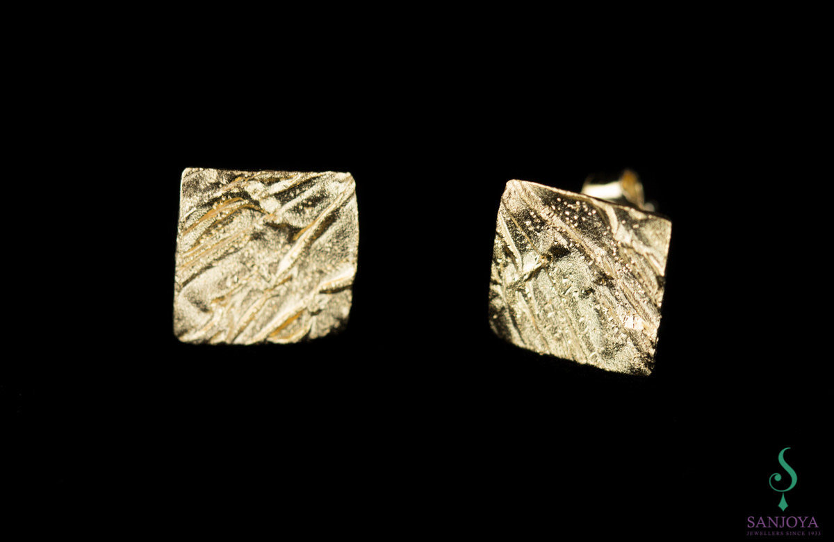 Sanjoya - Schattige oorbelletjes van verguld zilver en gediamanteerd, doorsnee 1,2cm - L0421001