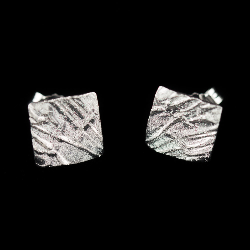 Sanjoya - Schattige gediamanteerde vierkante oorbelletjes van sterling zilver - PRE1217005