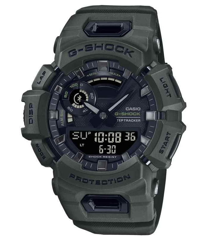 Dit is een Casio horloge uit de collectie G-SHOCK G-SQUAD. 
Dit horloge heeft de volgende specificaties: 

Kastmateriaal: Kunststof Kast
Kasthoogte: 51.3 mm
Kastbreedte: 48.9 mm
Kastdikte: 16.6 mm

Band: 
Sluiting: Gesp
Bandmateriaal: Resinarmband
Bandbreedte: 28.3 mm
Bandlengte: 145-215 mm

Overige specificaties: 
Gewicht: 61 gram
Glassoort: Mineraalglas
Waterdichtheid: Classificatie waterbestendigheid (20 bar)
5 alarmen per dag
Batterijduur: 2 jaar - 1 batterij
Super-Auto LED Light
Automatische kalender
12/24-uurs tijdweergave
Rondegeheugen 50
Stappenteller
Knopgeluiden aan/uit
Wijzer beweeg functie
Weergave van binnenkomende oproepen
Phone Finder
Schokbestendig
Bluetooth Smart
Stopwatchfunctie - 1/100 sec. - 24 uur
5 Timer - 1/1 Sec. - 60 Min. (Herhaling)
Tweede tijdzone
