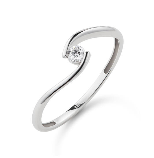 De Infini No. 3 ring is een ode aan verfijnd minimalisme. De golvende band van 14 karaat gerecycled goud vormt een elegant lijnenspel dat de briljant geslepen lab-grown diamant van 0.10 ct sierlijk omlijst. Dankzij deze luchtige vormgeving lijkt de steen te zweven, wat de ring een moderne en tijdloze uitstraling geeft. De perfecte balans tussen eenvoud en verfijning maakt dit ontwerp ideaal voor dagelijks gebruik, maar ook bijzonder geschikt als betekenisvol geschenk. Zorgvuldig afgewerkt en duurzaam geproduceerd, een stijlvolle keuze met een bewuste achtergrond.
