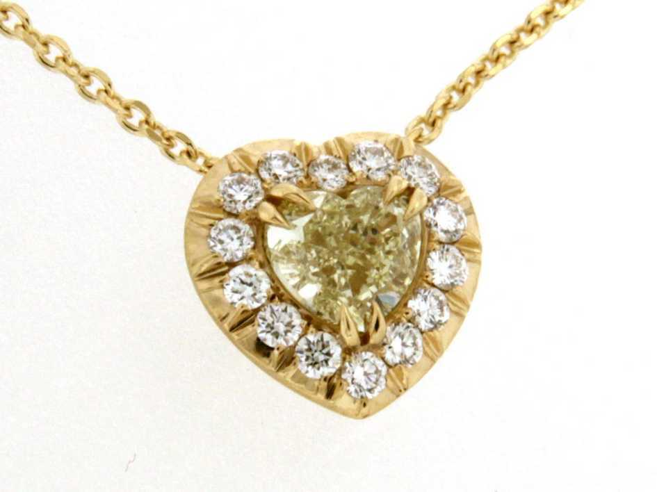 Stijlvolle Giorgio Visconti ketting in 18 karaat goud, verfijnd afgewerkt met schitterende diamanten. Een elegant en tijdloos ontwerp dat Italiaanse klasse en luxe uitstraalt.