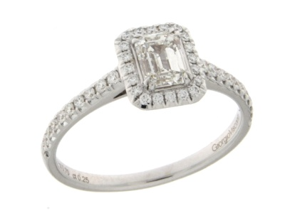 Deze verfijnde Giorgio Visconti ring is vervaardigd in 18 karaat goud en elegant bezet met schitterende diamanten. Het stijlvolle ontwerp combineert tijdloze klasse met een luxueuze afwerking en weerspiegelt het kenmerkende Italiaanse vakmanschap van het merk. Een prachtig sieraad dat elke look een subtiele, exclusieve uitstraling geeft.