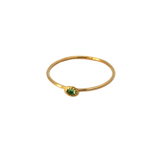 Der Ring 750 Mini Utopia; Tsavorith quer, Modellnummer 7/51160/100, von einer unbekannten Marke, geh&ouml;rt zur Kategorie "JEWEL". Er besticht durch sein elegantes Design und die Verwendung hochwertiger Materialien. Tragen Sie diesen Ring am besten als Statement-Accessoire zu besonderen Anl&auml;ssen oder kombinieren Sie ihn mit weiteren Schmuckst&uuml;cken f&uuml;r einen stilvollen Look im Alltag.