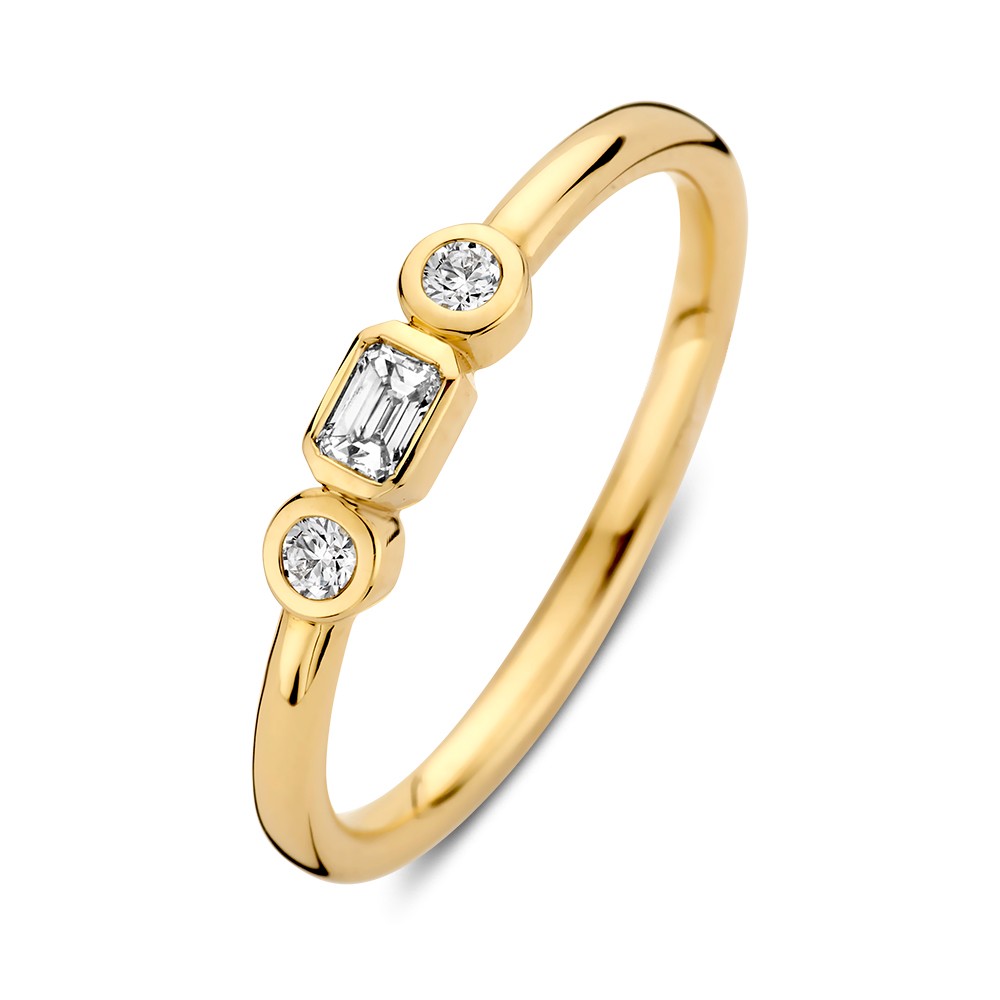 De Ring geelgoud briljant 0.20 crt, modelnummer RG117974-56, is een elegante gouden ring. De ringmaat is 56 en heeft een breedte van 3,2 mm. Perfect voor dagelijks gebruik of speciale gelegenheden. Draag deze prachtige ring solo of combineer met andere gouden sieraden voor een verfijnde look. Categorie: Sieraad.