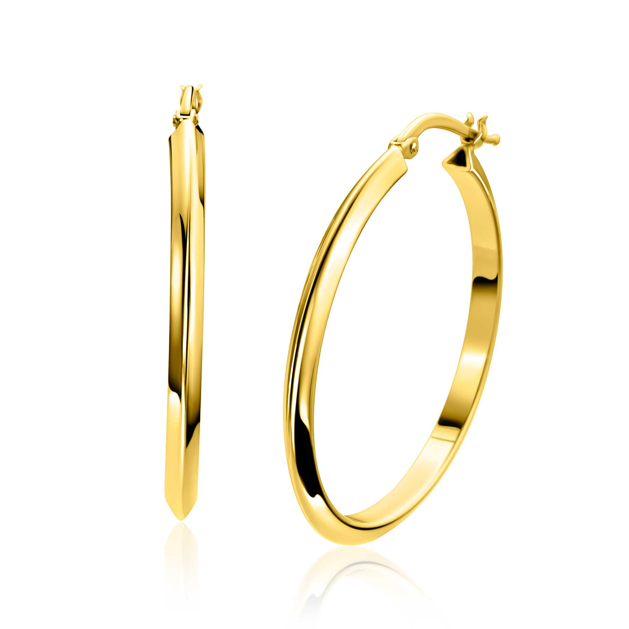 ZINZI grote gold plated zilveren oorringen 35mm met gladde buis 3mm breed. Met handige italiaanse bovensluiting. Perfect in balans voor een opvallende maar verfijnde look. Vervaardigd van eerste gehalte zilver (925) en extra geel verguld.
