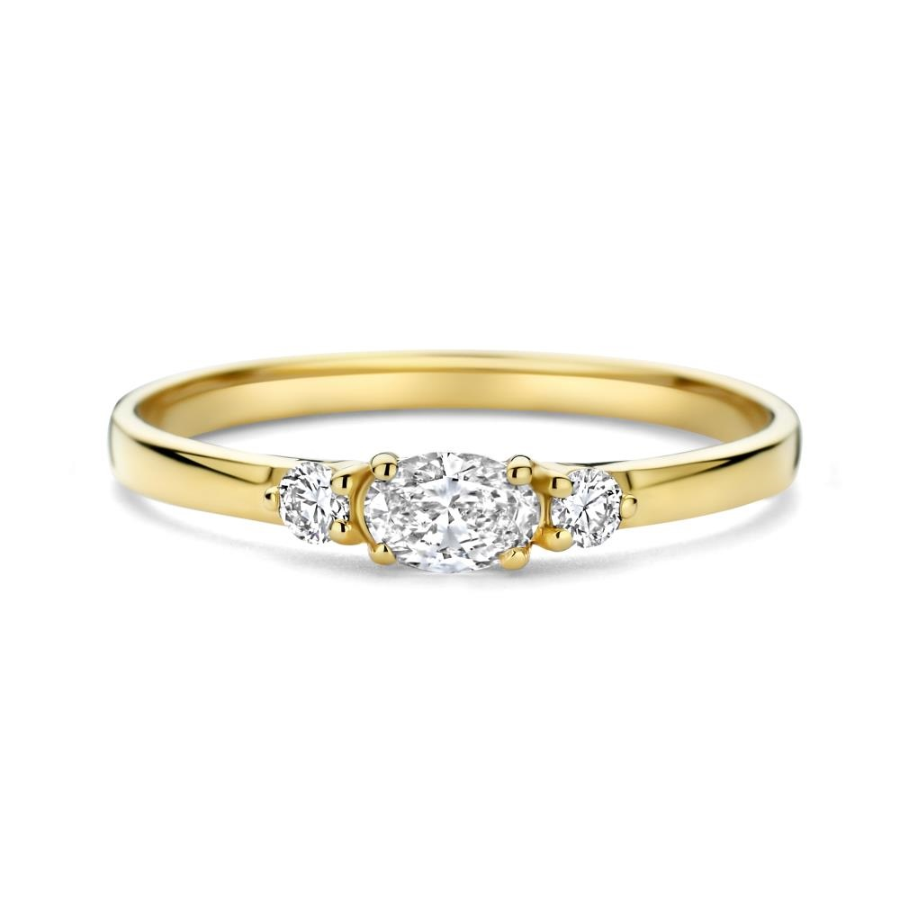 Zilveren vergulde ring met labgrown diamanten  totaal 0,24 + 0,08 caraat. Een prachtige ring om een aanzoek mee te doen. Maar ook een tijdloze klassieker voor een betaalbare prijs. Maat 54 ook bestelbaar in andere maten.