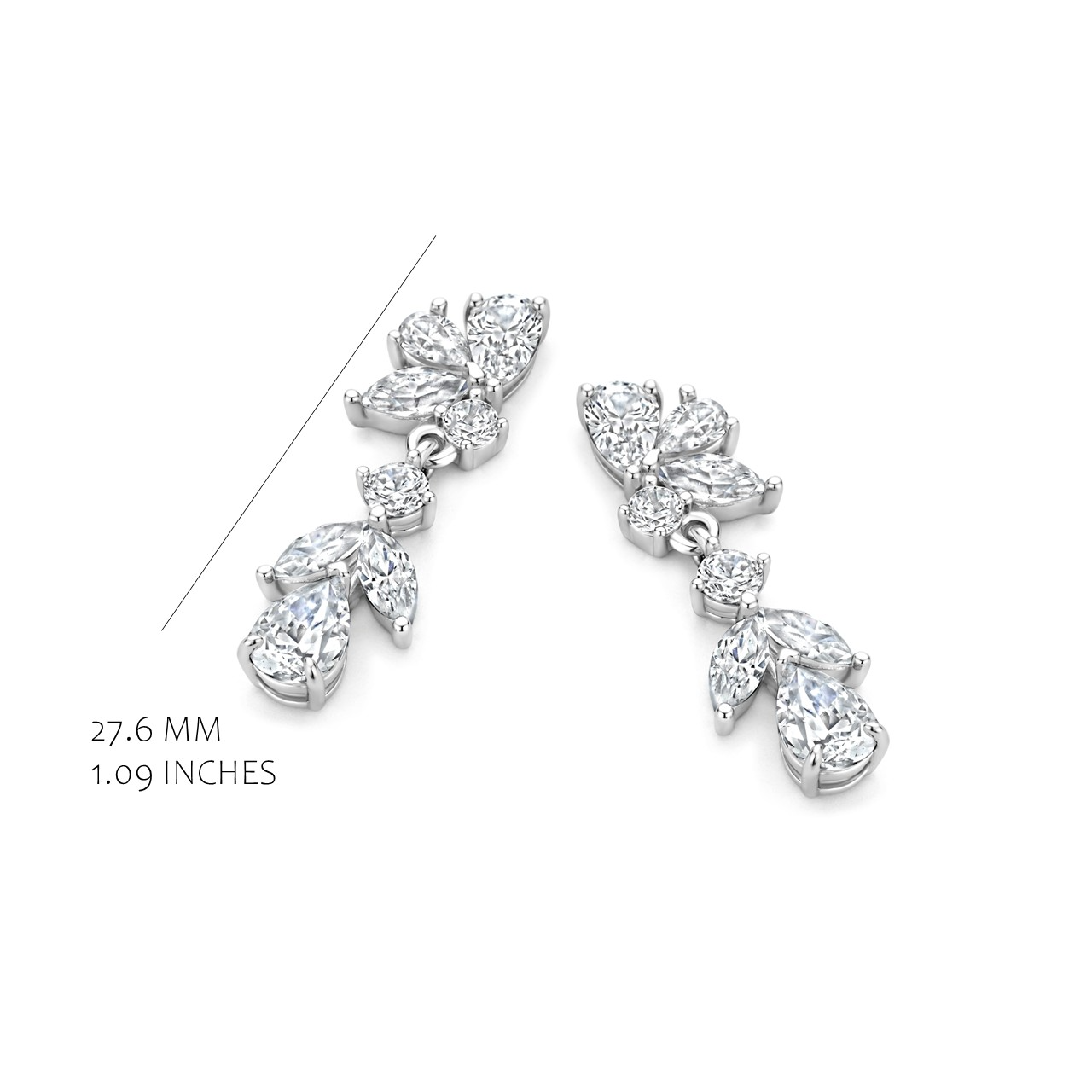 De EA2697W is een stijlvolle set met hanger-oorbellen in de categorie juwelen. Het beste is om deze oorbellen te dragen bij zowel dagelijkse als formele gelegenheden, waardoor je look verfijnd en chic blijft. Een perfecte aanvulling voor elke sieradencollectie.