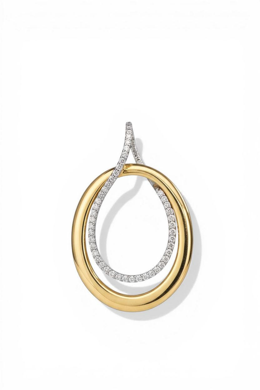 14 karaat geelgouden hanger met 49 briljant geslepen diamanten van totaal 0.25 caraat.